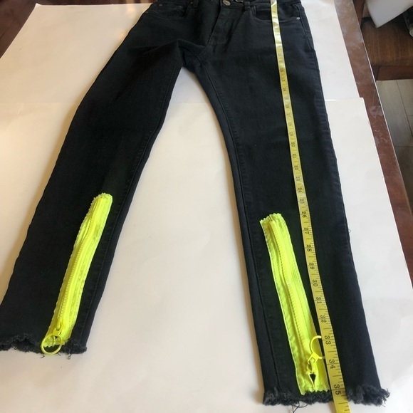 American Bazi Colored Zipper Skinny Fit Frayed Hem Black Jeans Size S - Picture 11 of 12